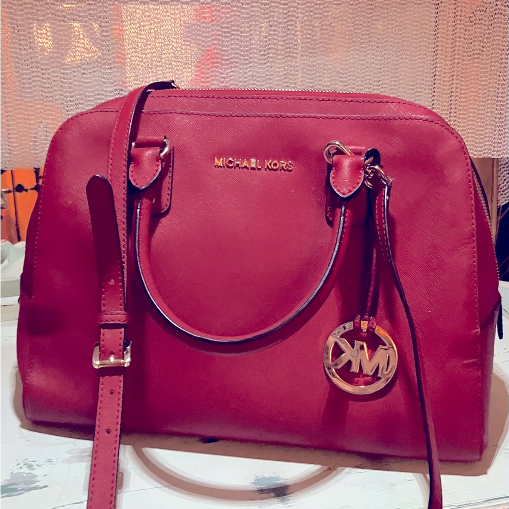 Michael Kors Safiano leather handle bag